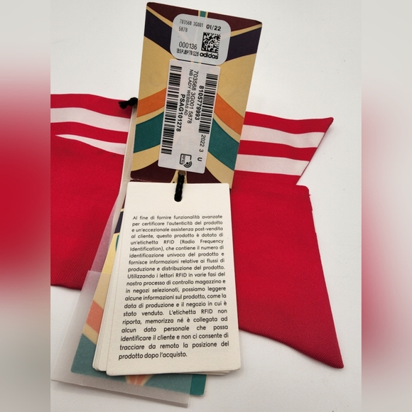 Gucci x Adidas Red & White Striped Silk Scarf NWT - Picture 7 of 9